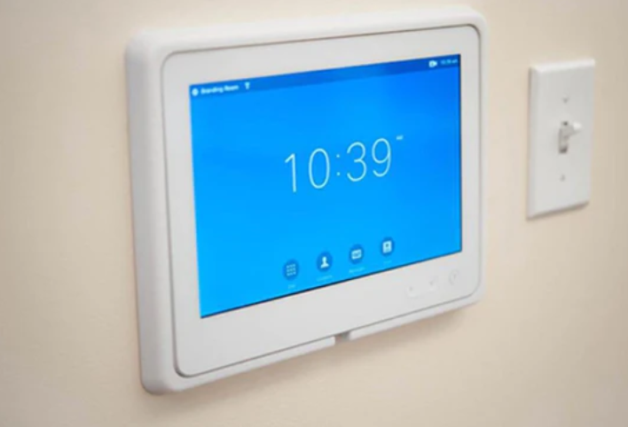 Touch 10 Wall Mount